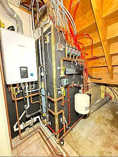 Impetus Plumbing and Heating - Hot Water Heater Repair and Replacement Services in Vancouver